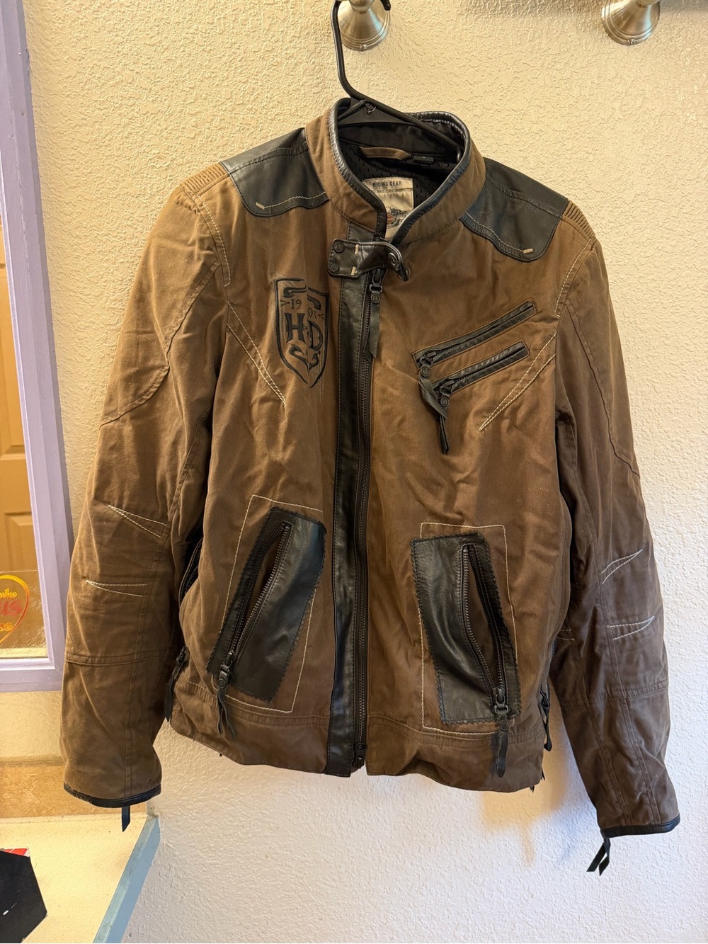 Woman’s Harley-Davidson Brown Jacket with removable padding and zipper vents